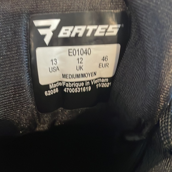 Bates/Wolverine work shoes - Picture 6 of 7